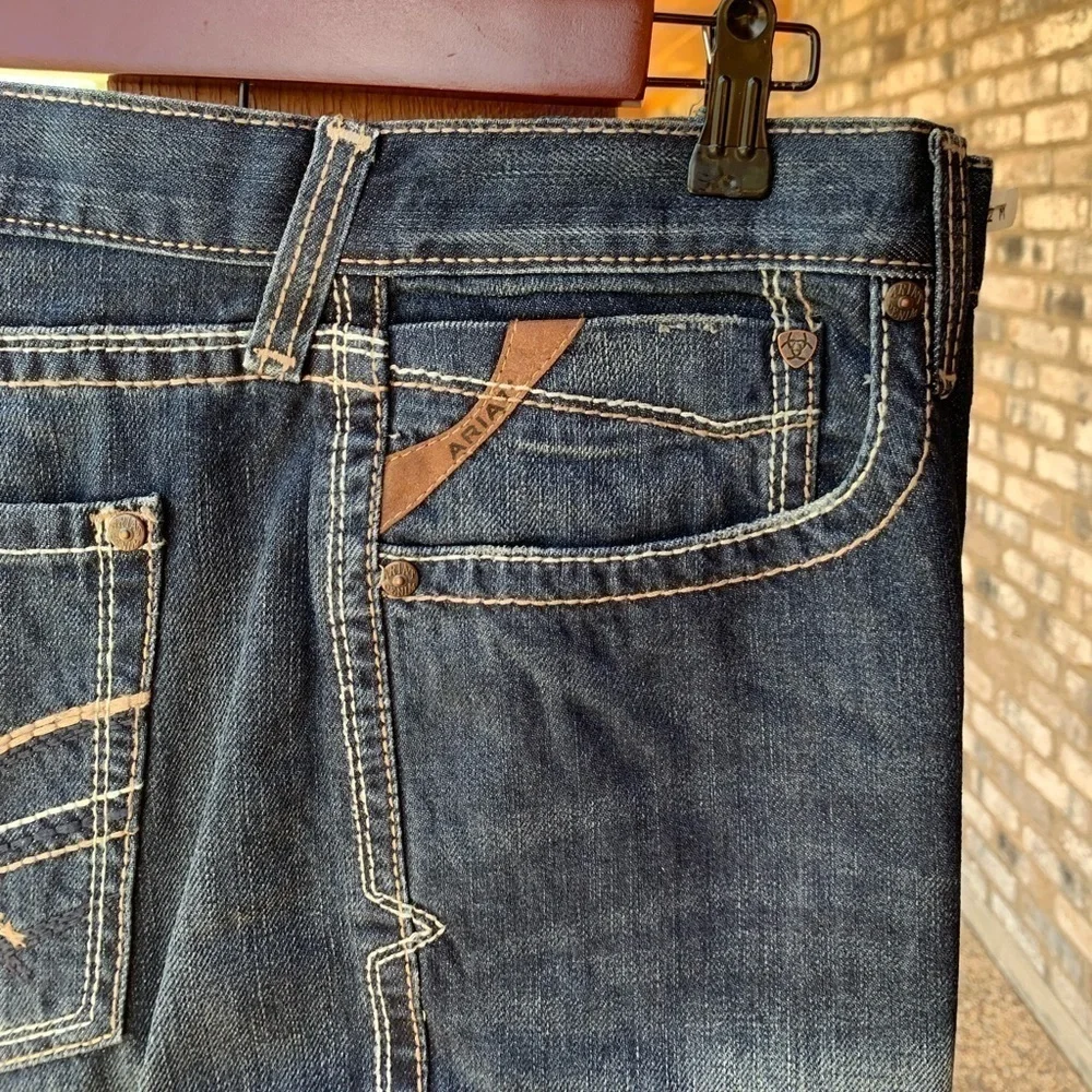 Ariat Arrowhead Deadrun Jeans Slim Straight Leg Five-Pockets Dark Wash M 40x32 - Picture 10 of 16